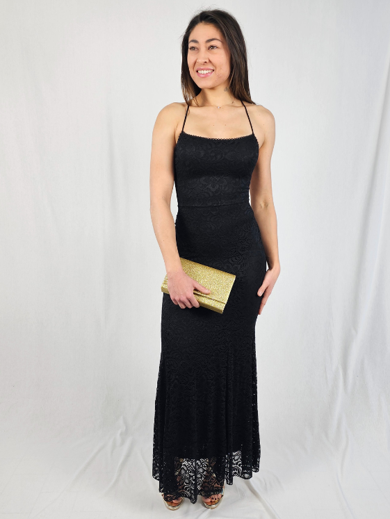 Robe longue en dentelle noire NAÏS
