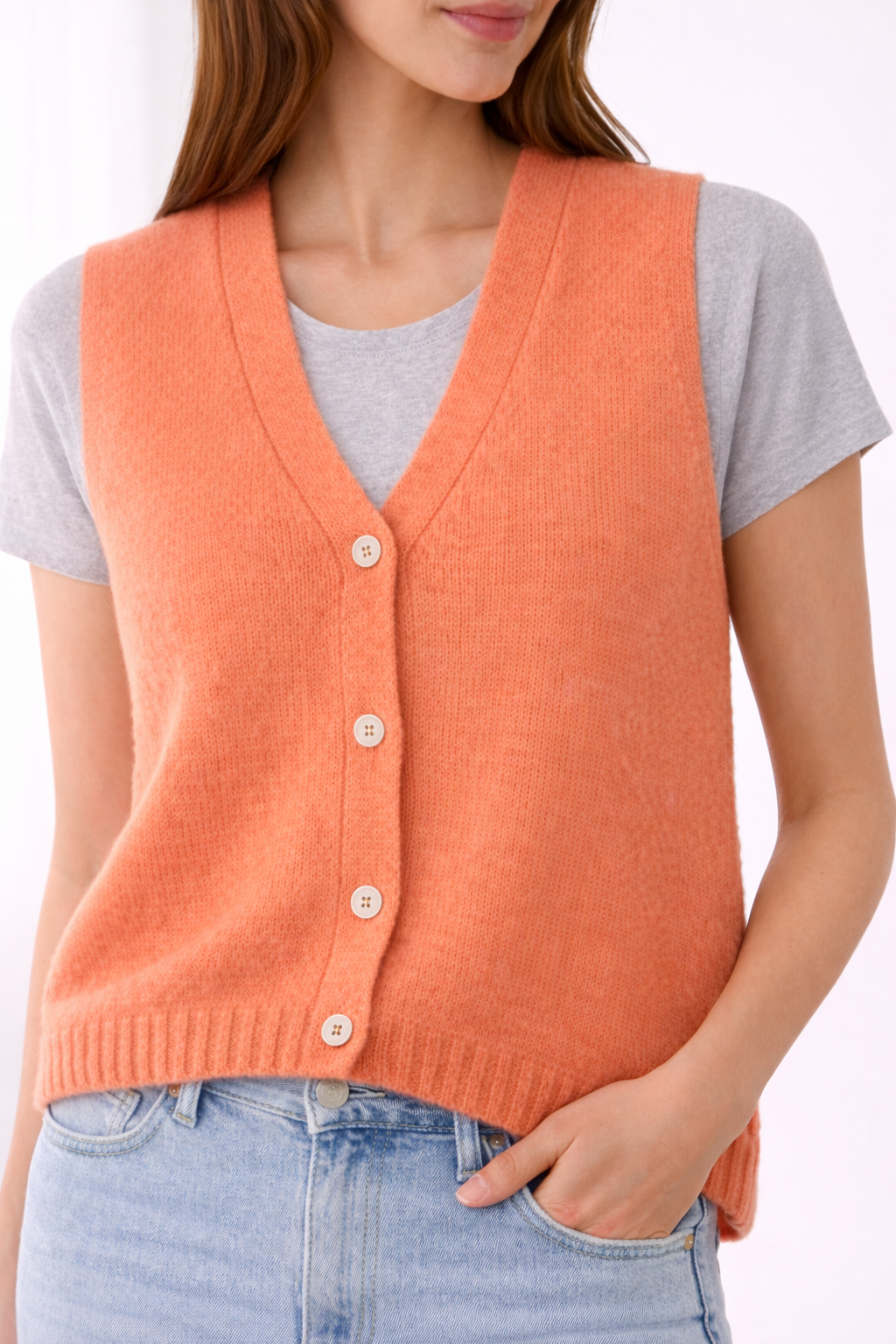 Gilet sans manches boutonné col V
