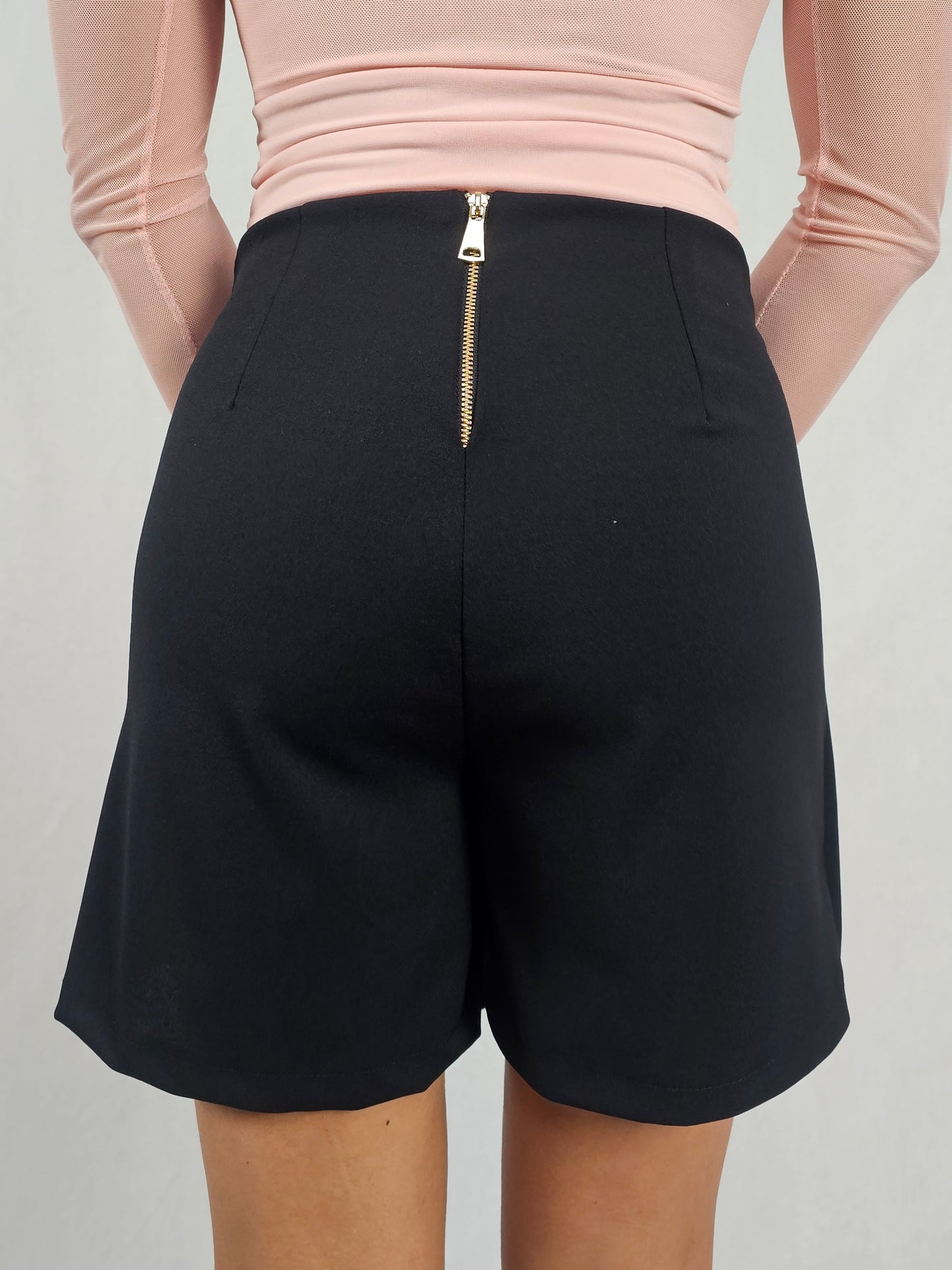 Jupe-short noire portefeuille - LYANA