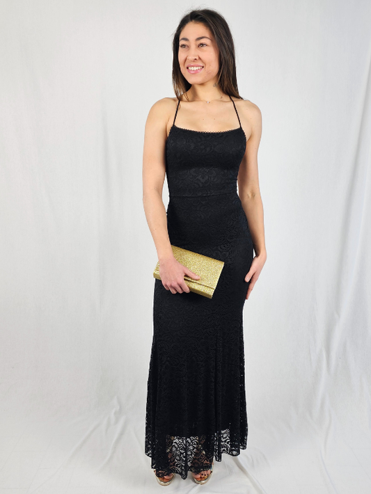 Robe longue en dentelle noire NAÏS